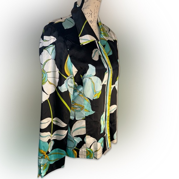 Russell Scott Blazer - Picture 2 of 5